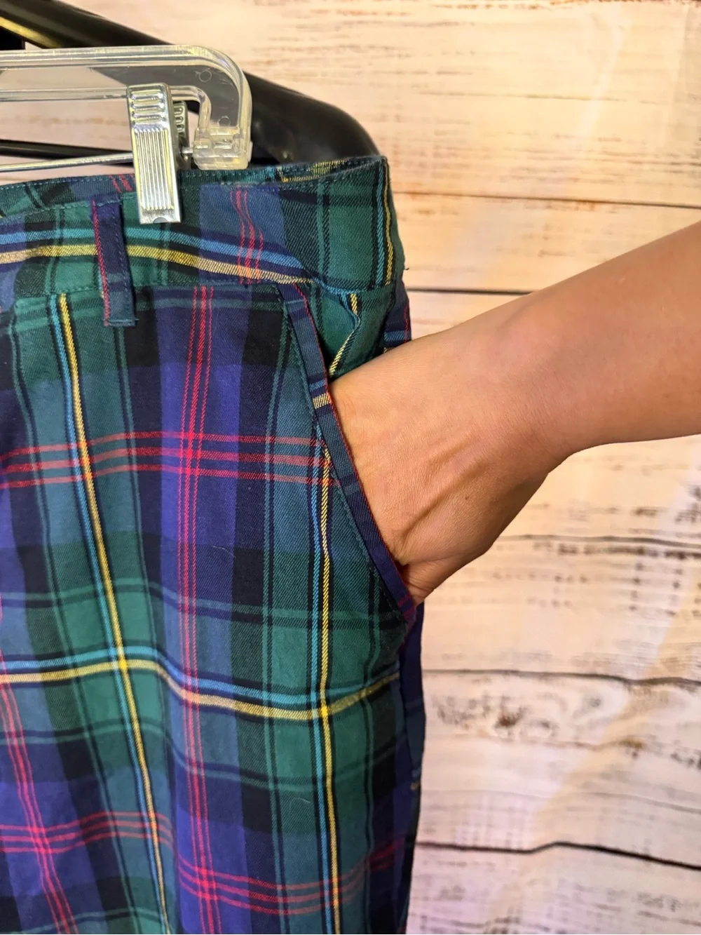 ASOS size 38 men’s Green Blue yellow red Plaid Slim Trousers